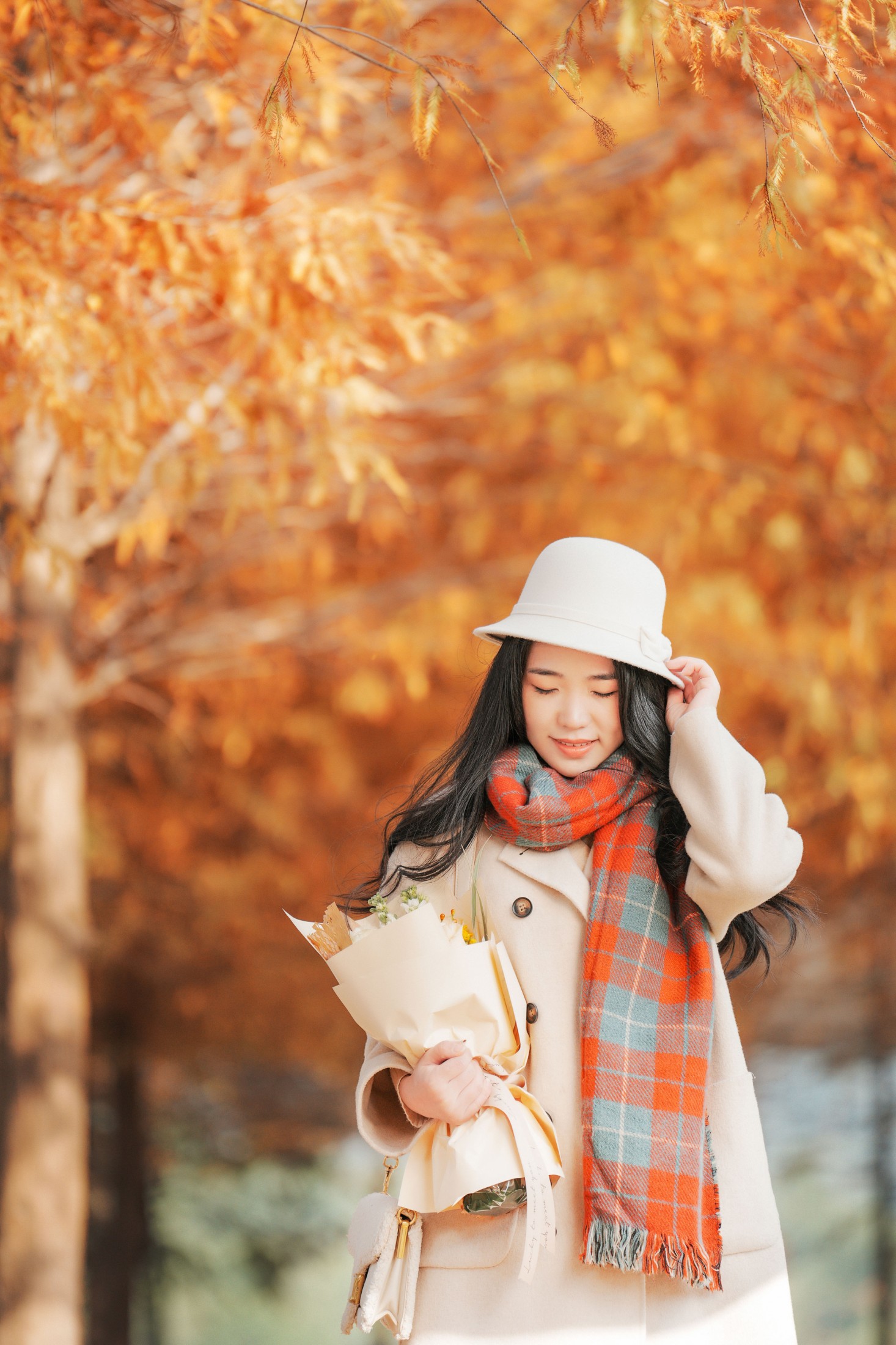 陆琳 – 《秋季人像拍摄》[15P]